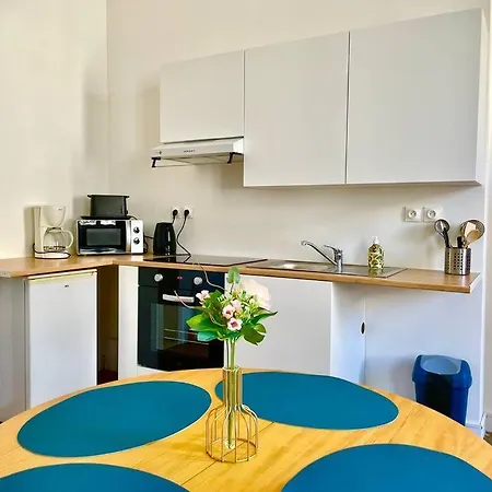 Apartment Caporizon-le Perot-t2 Au Coeur Du Vieux Port 100m La Rochelle (Charente-Maritime)